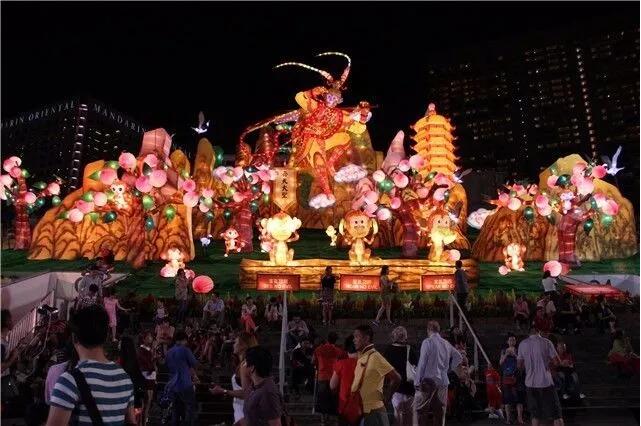 自贡灯会上的自贡彩灯